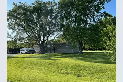1898 E 1850 North Road, Watseka, IL 60970 - Photo 1