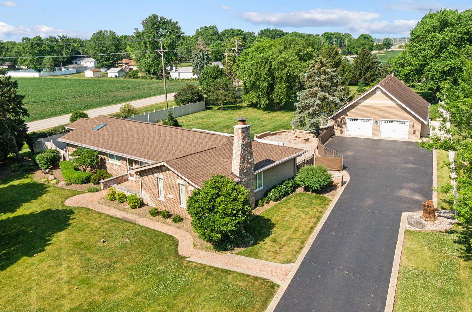 2961 Oak Rail Dr, New Lenox, IL 60451 - MLS 12088948 - Coldwell Banker