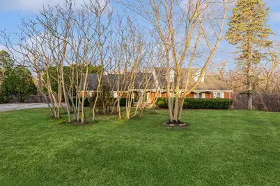 1701 Cass Avenue, Libertyville, IL 60048 - Photo 1