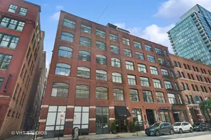 215 W Illinois St, Chicago, IL 60654 - Photo 1