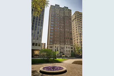 399 W Fullerton Parkway #16E, Chicago, IL 60614 - Photo 1