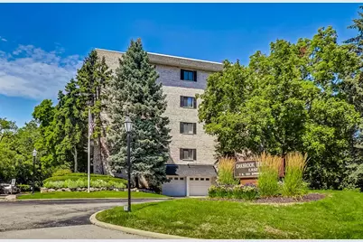 1S150 Spring Road #2H, Oakbrook Terrace, IL 60181 - Photo 1