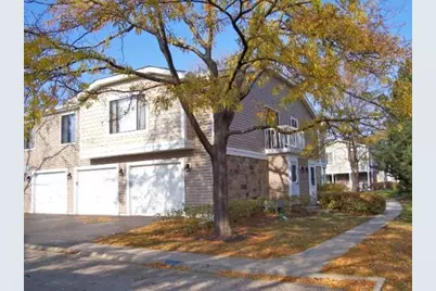 400 Stevenson Place #400, Vernon Hills, IL 60061 - Photo 1