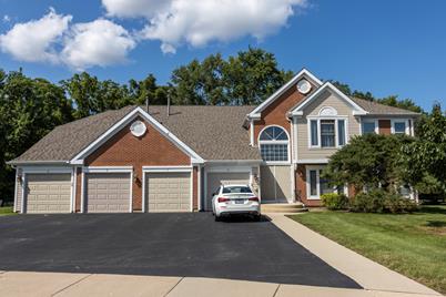 1840 Fox Run Drive #B3, Elk Grove Village, IL 60007 - Photo 1