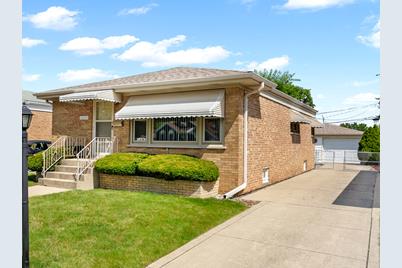 10204 Addison Avenue, Franklin Park, IL 60131 - Photo 1