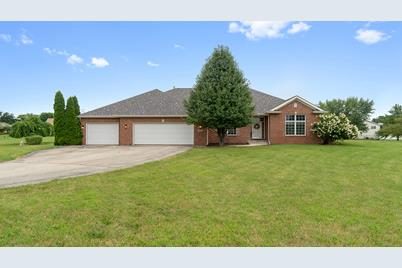 7092 Hawthorne Ridge Drive, Roscoe, IL 61073 - Photo 1