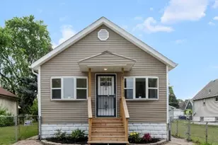 409 Price Ave, Calumet City, IL 60409 - Photo 1