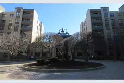 4545 W Touhy Avenue #103, Lincolnwood, IL 60712 - Photo 1