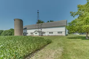 40W758 Ellis Johnson Ln, Saint Charles, IL 60175 - Photo 1