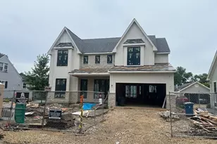 185 E Oneida Ave, Elmhurst, IL 60126 - Photo 1