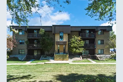 1484 Rock Run Drive #2D, Crest Hill, IL 60403 - Photo 1