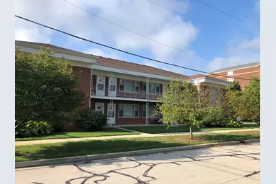 105 E Grove Street #06, Lombard, IL 60148 - Photo 1