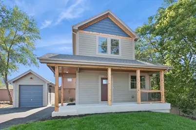 135 W 18th Street, Lockport, IL 60441 - Photo 1