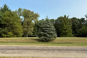 1230 Sunnyslope Dr, Varna, IL 61375 - Photo 1