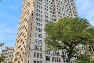 1500 N Lake Shore Dr, Chicago, IL 60610 - Photo 1