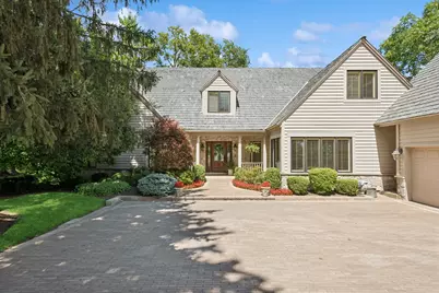 24 S Wynstone Drive, North Barrington, IL 60010 - Photo 1