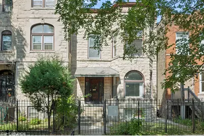 3234 W Fulton Boulevard, Chicago, IL 60624 - Photo 1