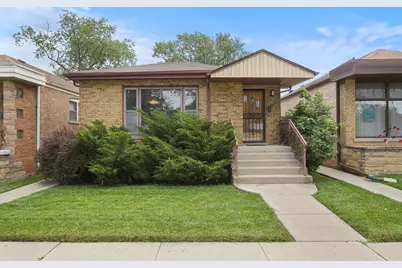 8817 S Ridgeland Avenue, Chicago, IL 60617 - Photo 1