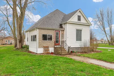 164 N Elm Street, Paxton, IL 60957 - Photo 1