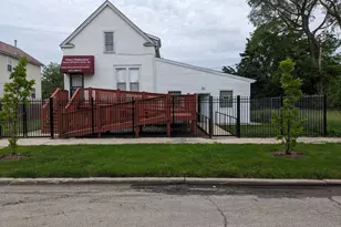 8430 S Gilbert Ct, Chicago, IL 60620 - Photo 1