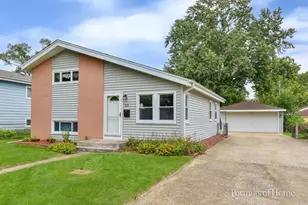 355 N Lincoln Ave, Villa Park, IL 60181 - Photo 1