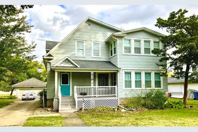 218 W Waupansie Street, Dwight, IL 60420 - Photo 1