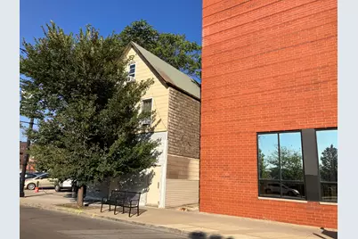 3309 N Western Avenue, Chicago, IL 60618 - Photo 1