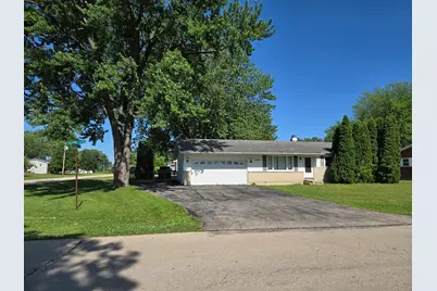 6809 S Joanne Avenue, Rochelle, IL 61068 - Photo 1