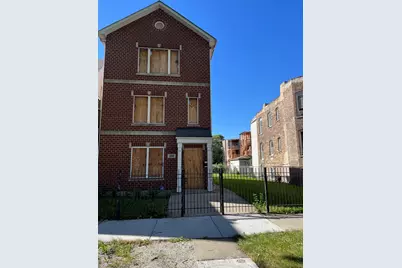 1810 S Hamlin Avenue, Chicago, IL 60623 - Photo 1