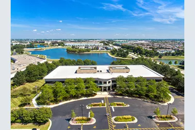 711 N Commons Drive, Aurora, IL 60504 - Photo 1