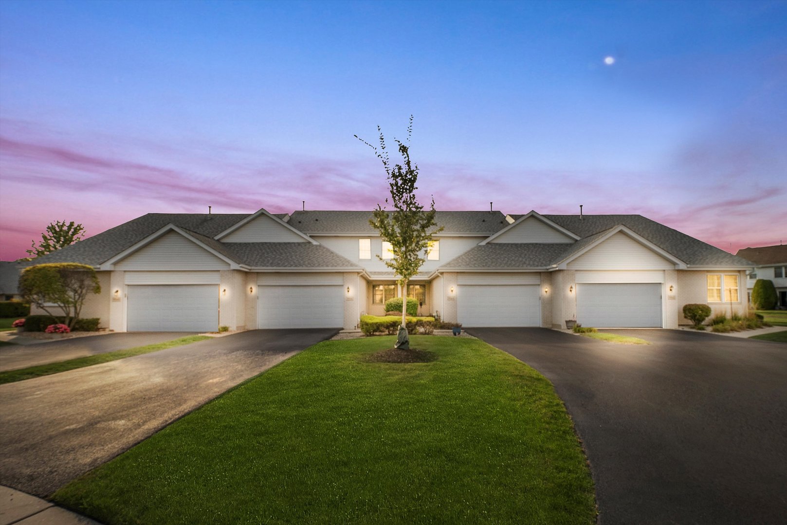 9946 Constitution Ct, Orland Park, IL 60462 - MLS 12184161 - Coldwell