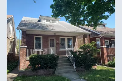 2635 N Mango Avenue, Chicago, IL 60639 - Photo 1