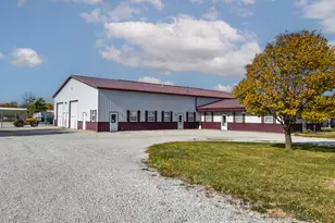 1311 N Division St, Pontiac, IL 61764 - Photo 1