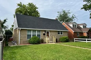 1709 16th St, North Chicago, IL 60064 - Photo 1