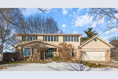 740 Winston Drive, Elk Grove Village, IL 60007 - Photo 1