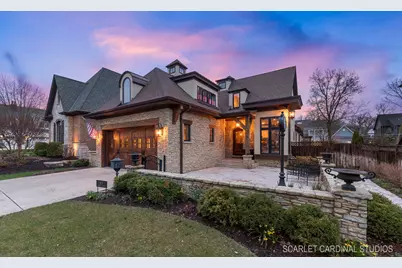 813 Jackson Avenue, Naperville, IL 60540 - Photo 1