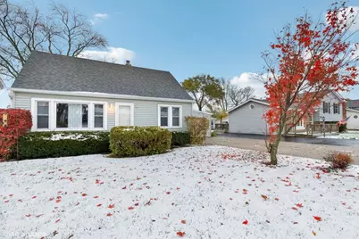 33235 N Park Street, Grayslake, IL 60030 - Photo 1