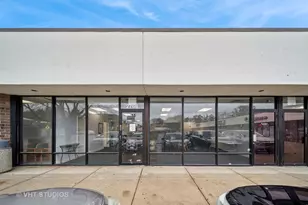 2762 W 111th St, Chicago, IL 60655 - Photo 1