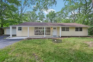 4720 182nd Pl, Country Club Hills, IL 60478 - Photo 1