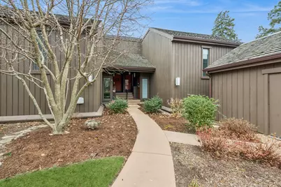 276 Old Barn Road #276-B, Barrington, IL 60010 - Photo 1