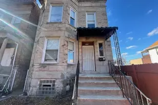 7340 S Yale Ave, Chicago, IL 60621 - Photo 1