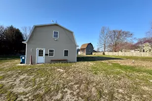 810 W Railroad Ave, Princeton, IL 61356 - Photo 1