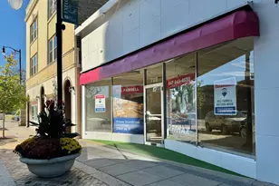 710 Lee St, Des Plaines, IL 60016 - Photo 1