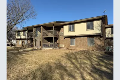 590 Somerset Lane #6, Crystal Lake, IL 60014 - Photo 1