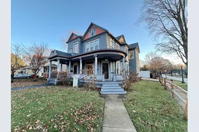 621 W Clark Street, Champaign, IL 61820 - Photo 1