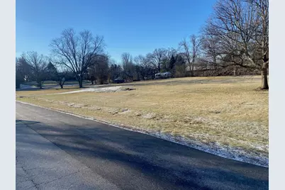 22W424 Broker Road, Medinah, IL 60157 - Photo 1