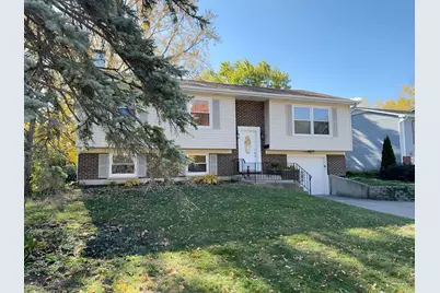 533 Surryse Road, Lake Zurich, IL 60047 - Photo 1