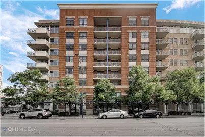 511 W Division Street #304, Chicago, IL 60610 - Photo 1