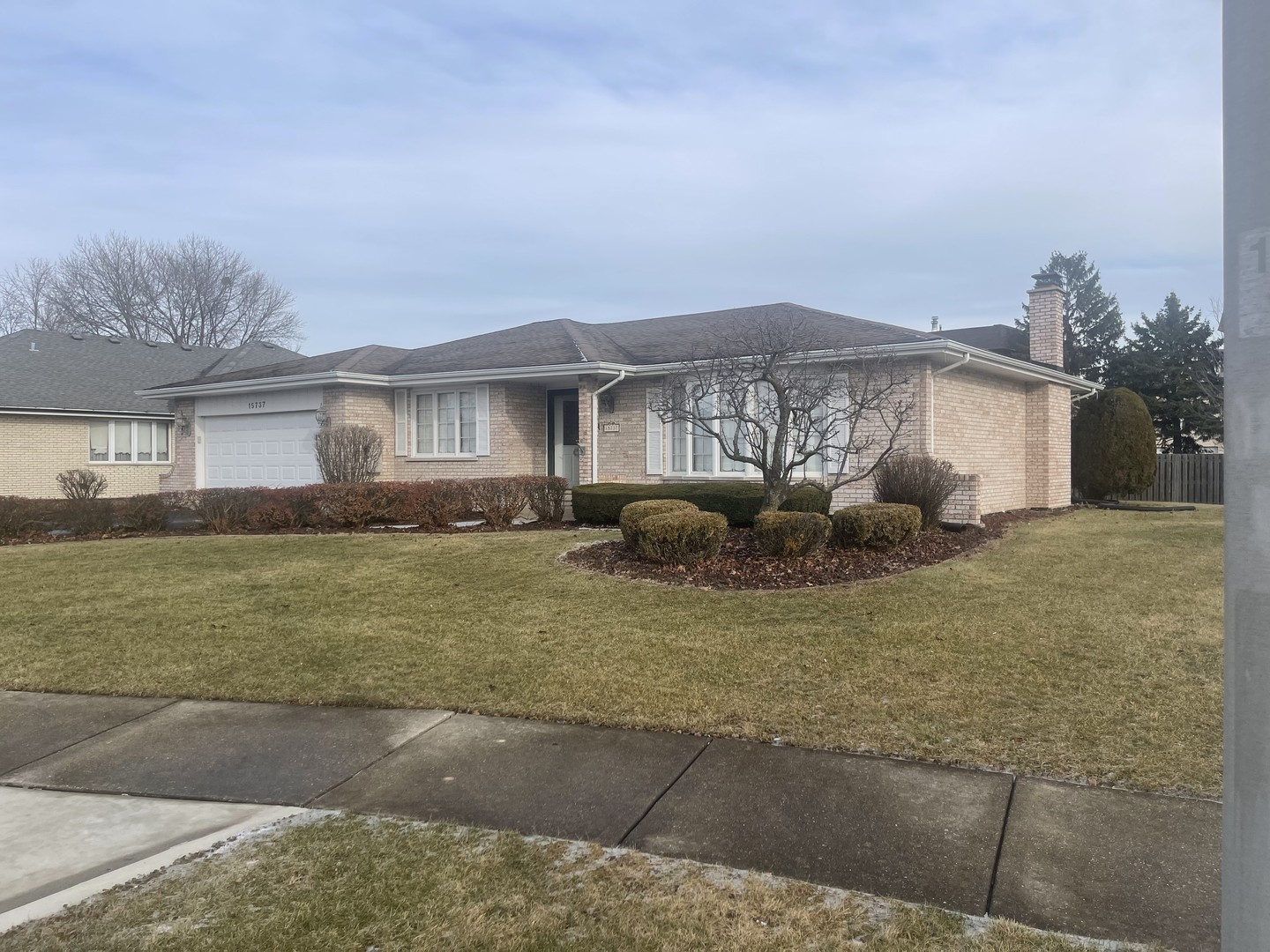 15737 Acacia Dr, Orland Park, IL 60462 - MLS 12265093 - Coldwell Banker