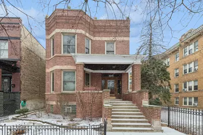 2241 W Eastwood Avenue, Chicago, IL 60625 - Photo 1